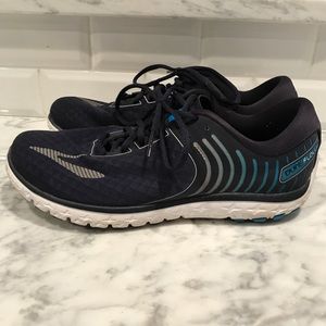 Brooks Pure Flow 6, size 10